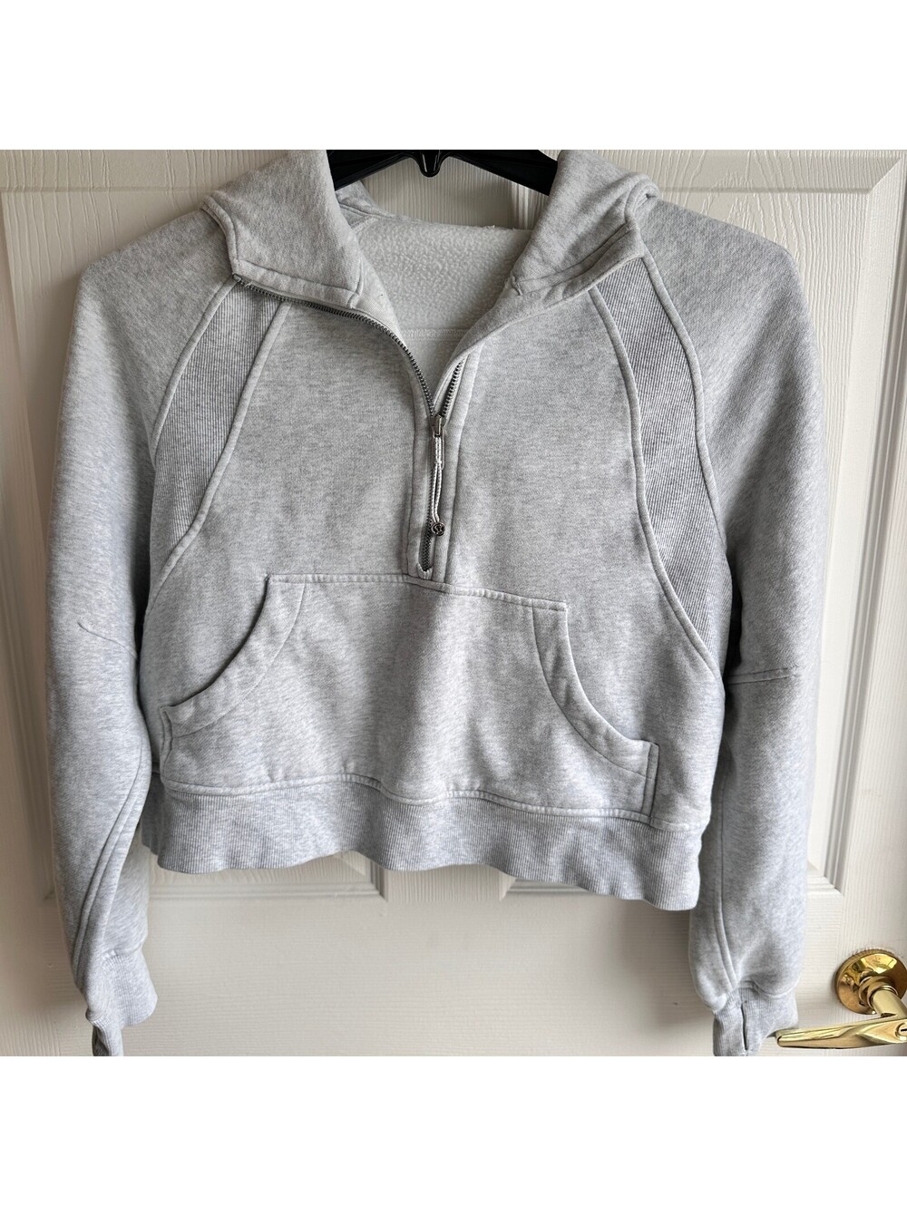 Lululemon Light Gray Cropped Half-Zip Scuba Sweatshirt XS/S